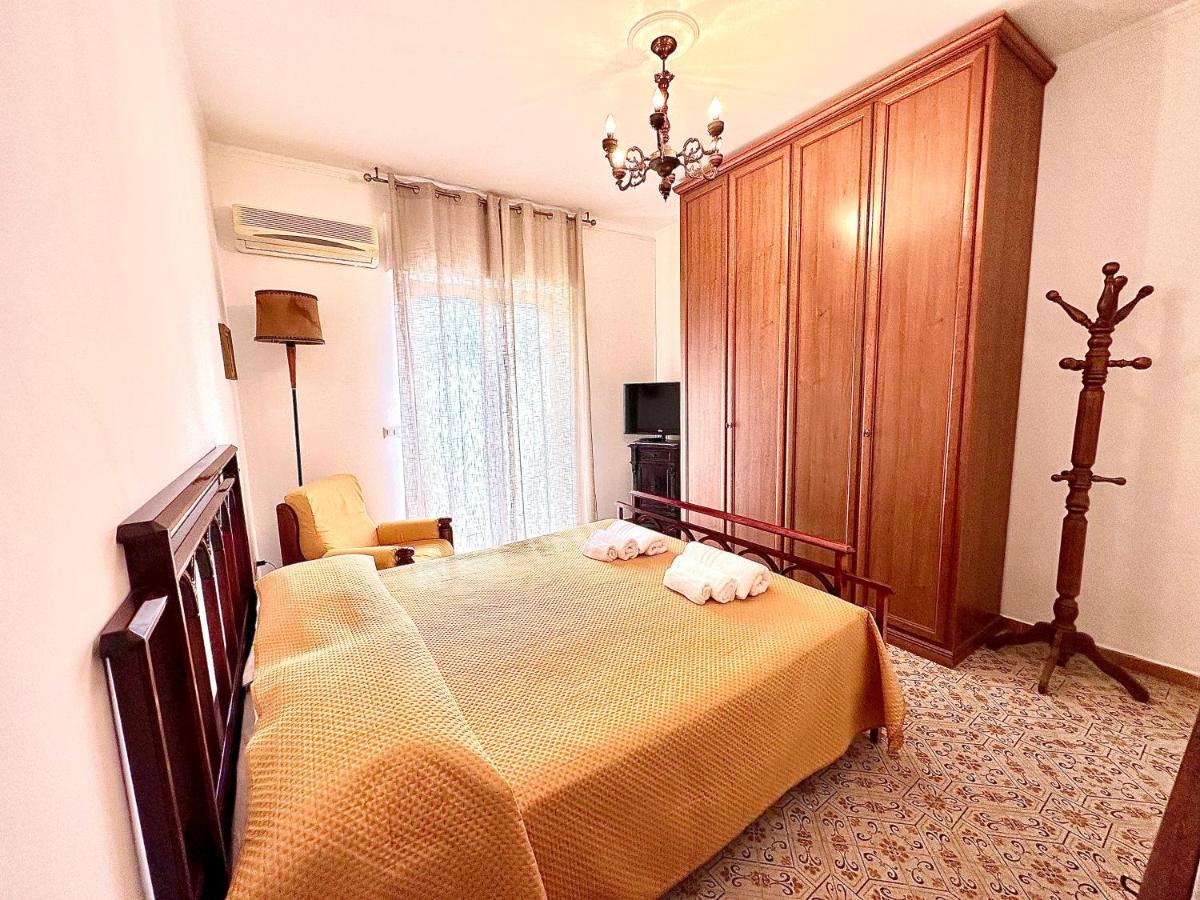 Sorrenthouse Bed and Breakfast Sant'Agnello Exteriör bild