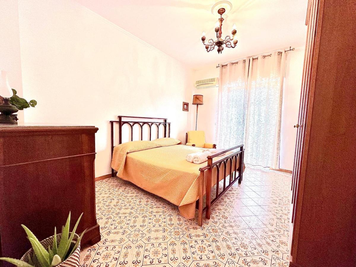 Sorrenthouse Bed and Breakfast Sant'Agnello Exteriör bild